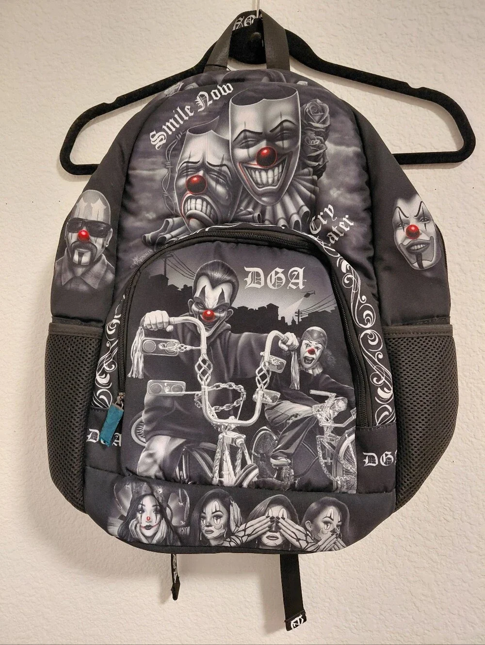 DGA clownin Backpack Black NWT